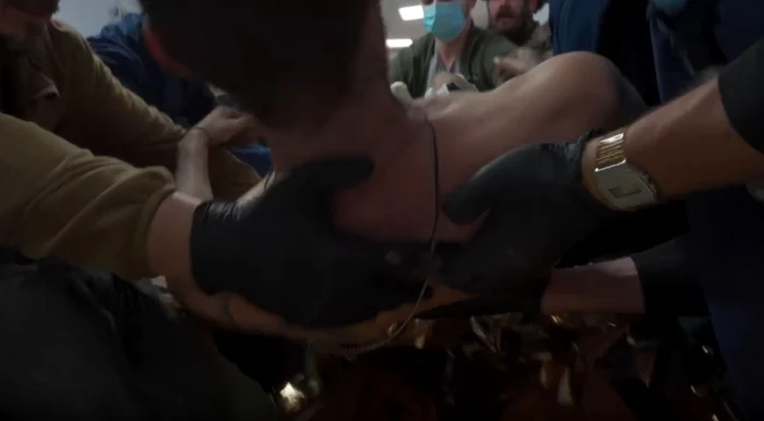 Soldat rănit evacuat/FOTO:X