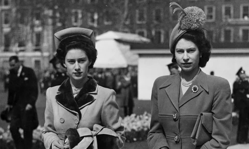 Printesa Margaret si sora ei, Regina Elisabeta   GettyImages 504117436 jpg