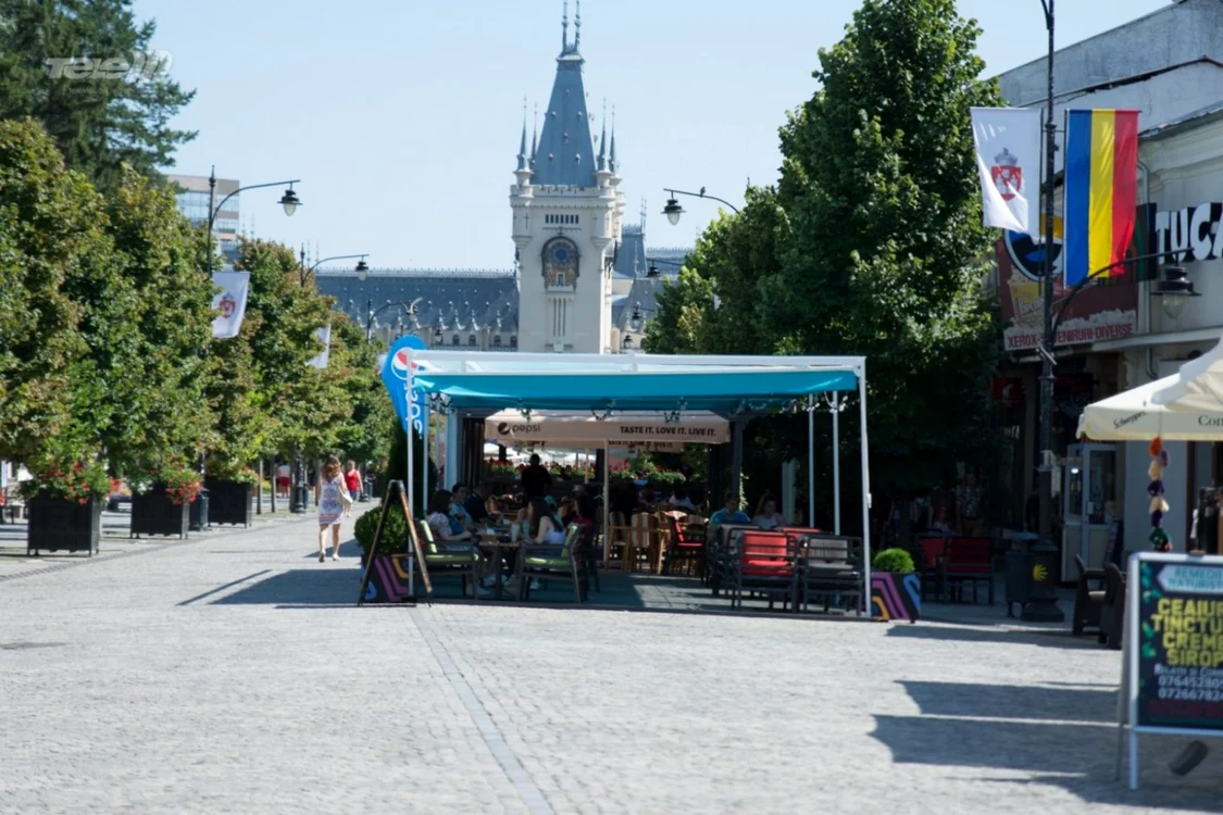 Iaşi, bulevardul Ştefan cel Mare şi Palatul Culturii / FOTO: Andrei Luca