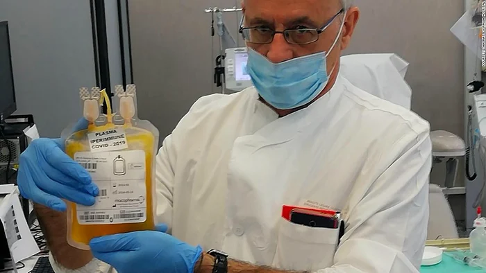 
    Plasma pentru coronavirus este folosită de medici doar pentru tratamentul pacienților aflați în stare criticăFoto: CNN.com  