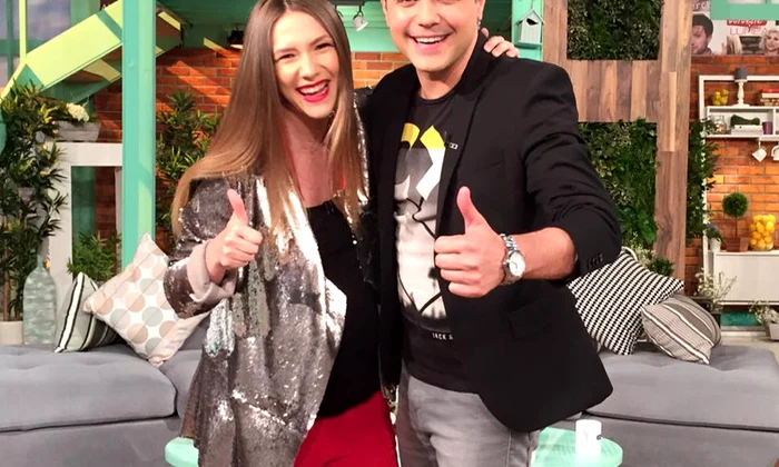 Adela l a lăsat singur pe Cove la cârma emisiunii "Vorbește lumea" jpeg