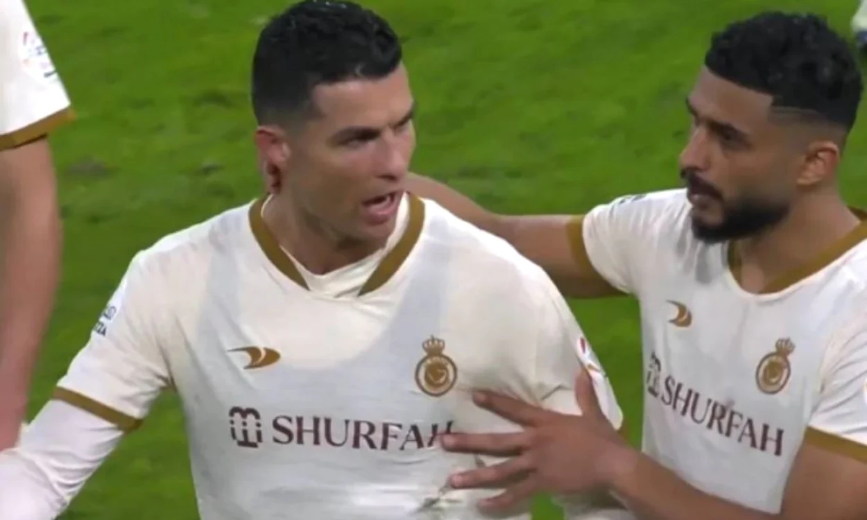 Ronaldo, un car de nervi la finalul partidei. Captură TV