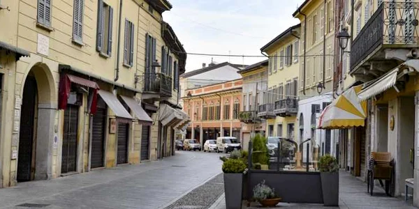 Imagini din regiunile aflate în carantină în Italia din cauza coronavirusului. FOTO EPA-EFE