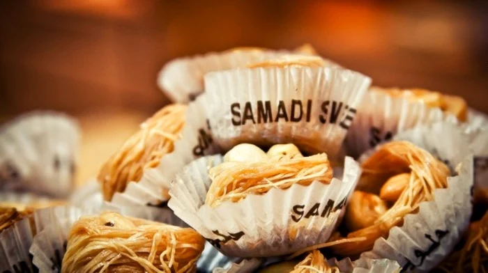 Baklavalele „cuib de pasăre“, printre bunătăţile dulci preferate de turiştii din Dubai FOTO cnn.com