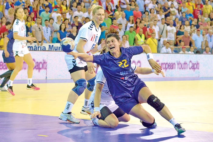 
    Oana Manea a fost cea mai bună marcatoare a României contra Kazahstanului  