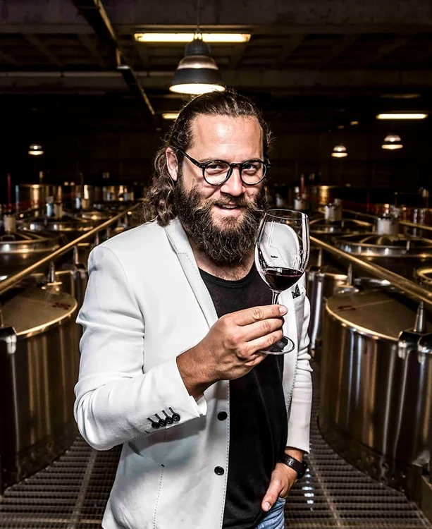 15 cosmin tudoran cassa loco 21 vin jpg jpeg