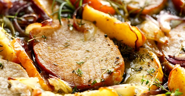 Roasted pork chops with apples and onions jpeg