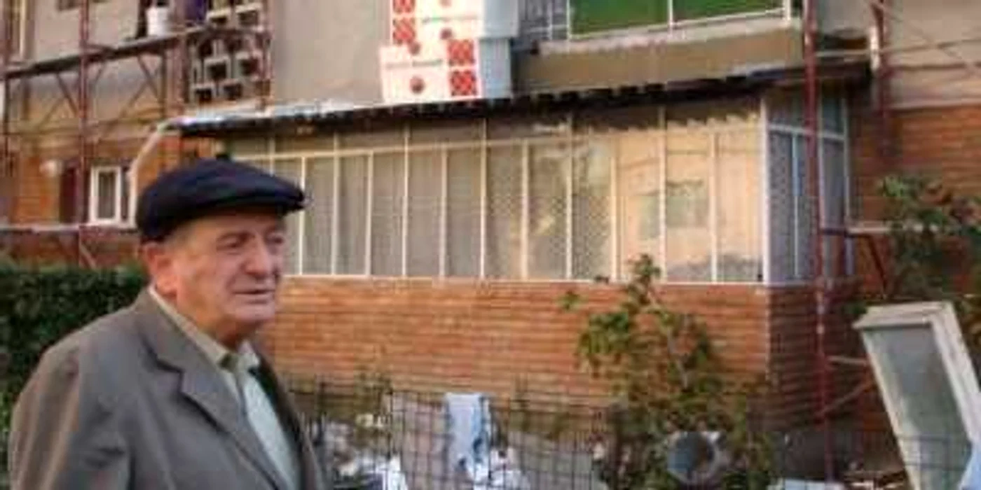 Târgu-Jiu: O parte din locatari se opun reabilitării termice a blocurilor