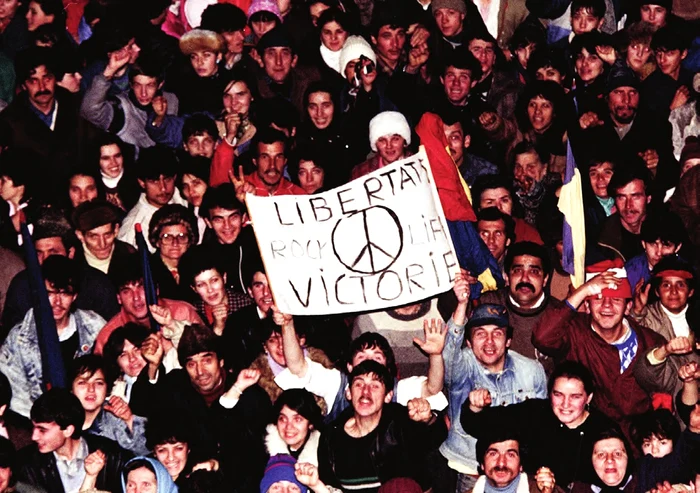 Fotografie realizată de trimisul ziarului japonez „Asahi Shimbun”, pe 22 decembrie 1989