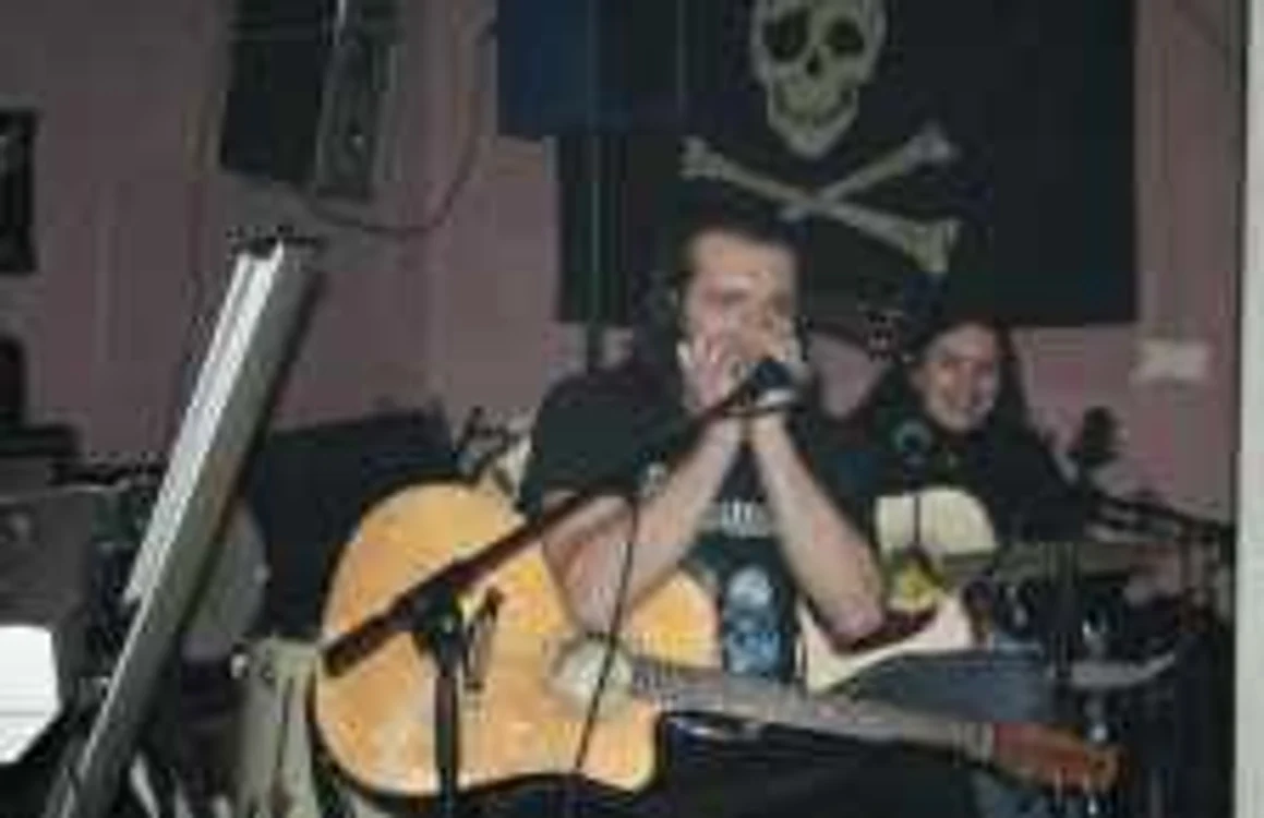 Shadows, „cuibul“ rockerilor sătmăreni  