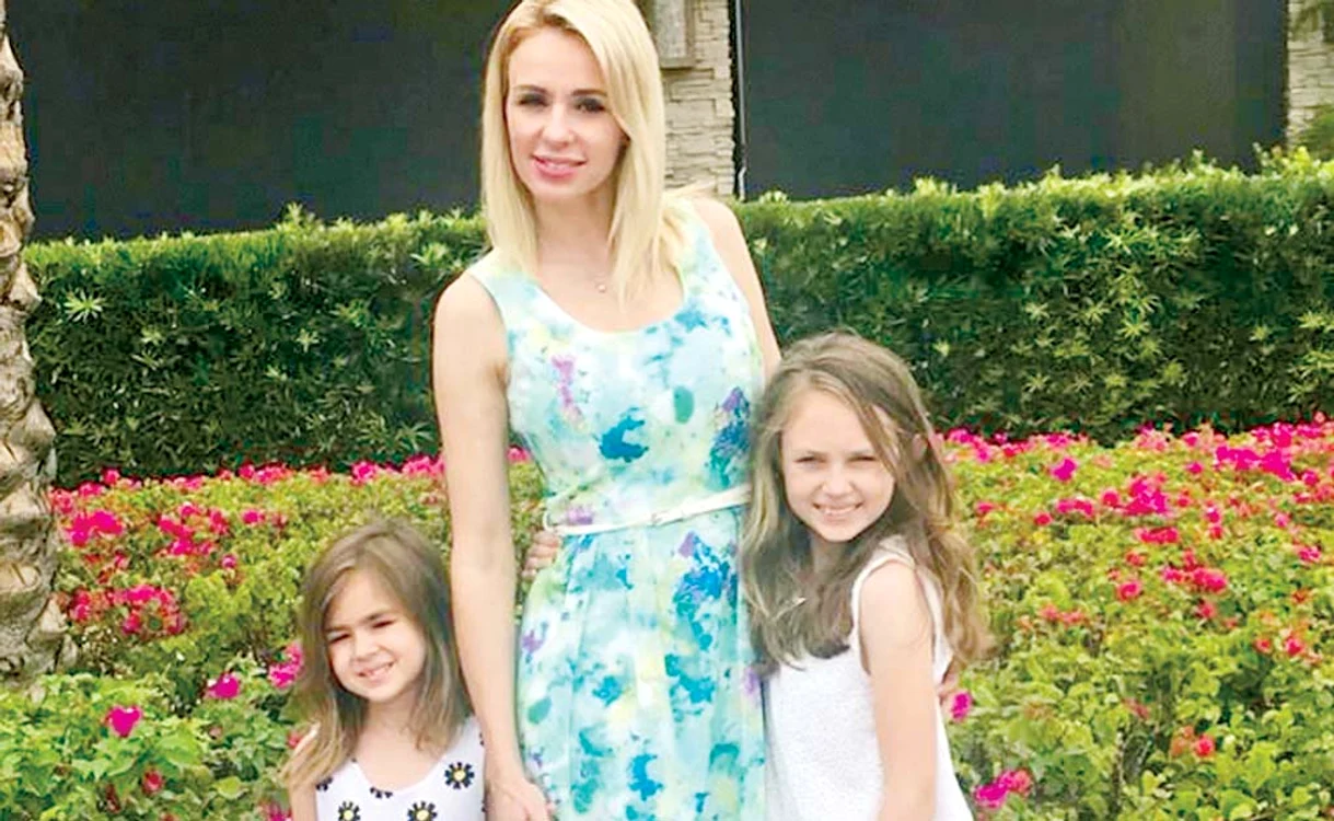 Fetițele lui Catrinel Sandu învață la o școală din Sarasota