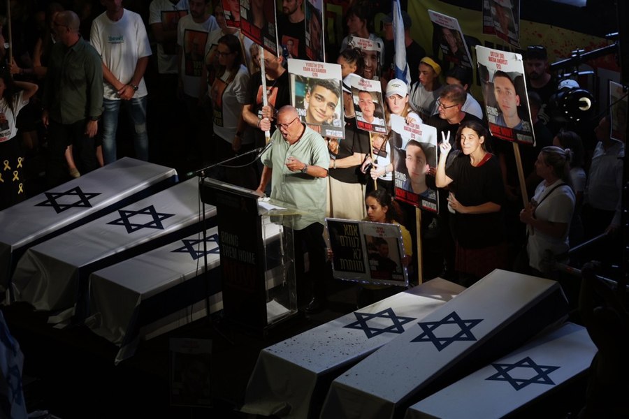 Descoperire șoc: ostaticii israelieni găsiți morți în Gaza au fost împușcați de la mică distanță în ultimele 72 de ore
