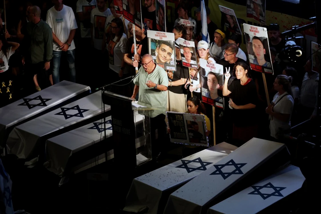 foto sicrie ostatici de război israelieni