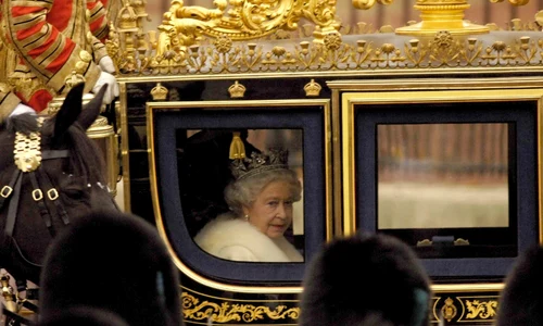 5 regina elisabeta renunta la indatoririle regale 4 jpg jpeg