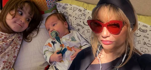 Cristina Cioran se menține în formă cu shake-uri și batoane proteice Cum se simte vedeta acum, de când are doi copii