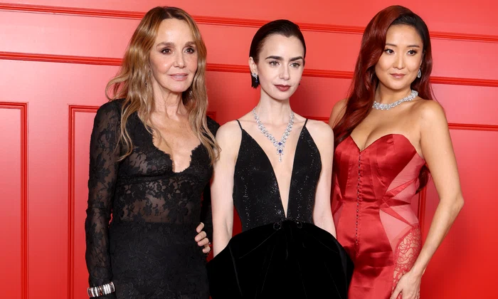 Philippine Leroy Beaulieu, Lily Collins și Ashley Park, GettyImages (1) jpg