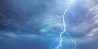fulger trasnet foto shutterstock