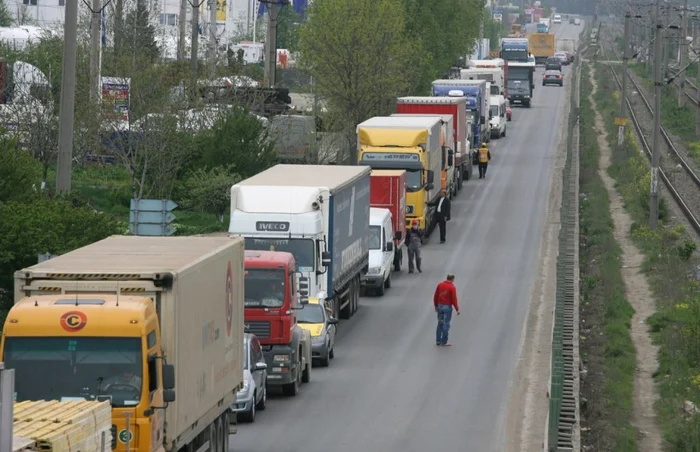 Transportatorii aveau programat pentru joi, 15 septembrie, un megaprotest naţional