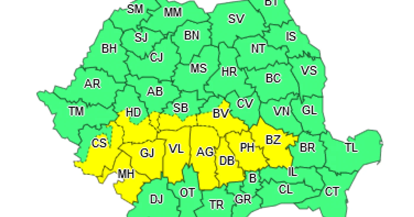 Vântul va prezenta intensificări temporare, cu viteze în general de 50…55 km/h, iar la altitudini de peste 1500 m cu rafale de peste 80 km/h, astfel că vor fi intervale cu ninsoare viscolită şi vizibilitate redusă.