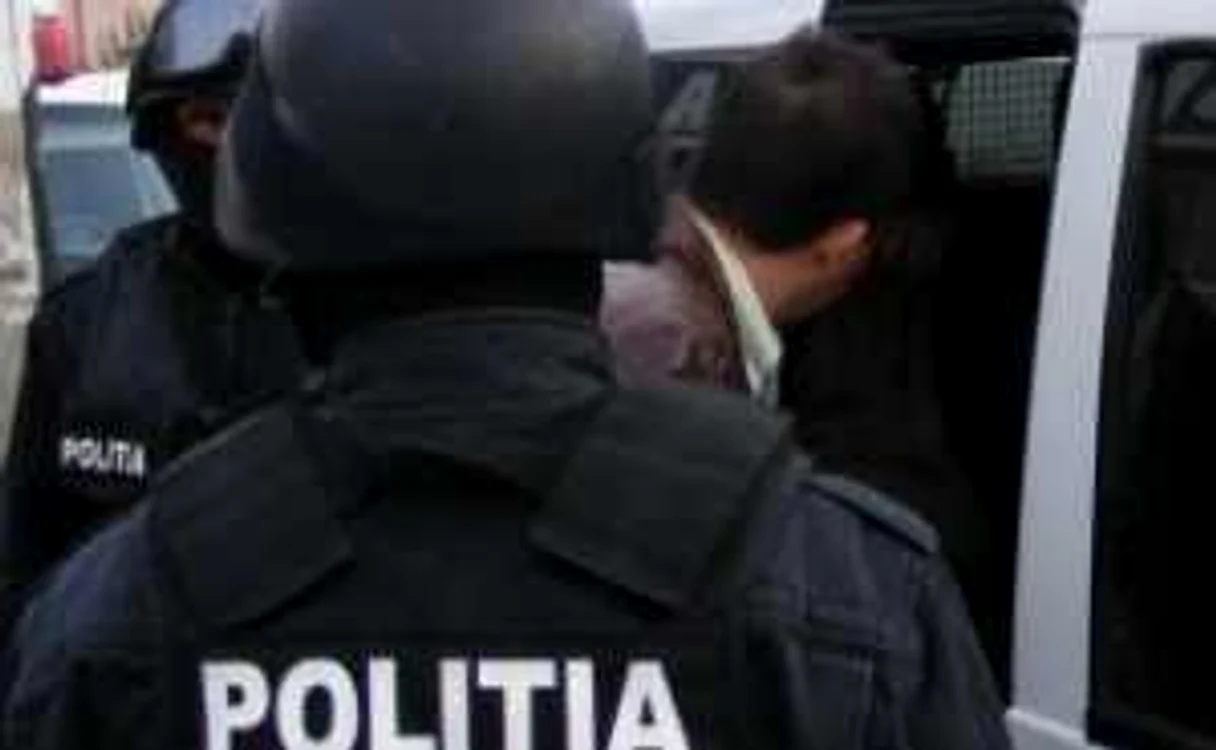 Hoțul a fost reținut de polițiști