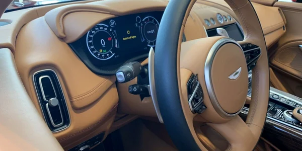 Aston Martin DBX a ajuns în România