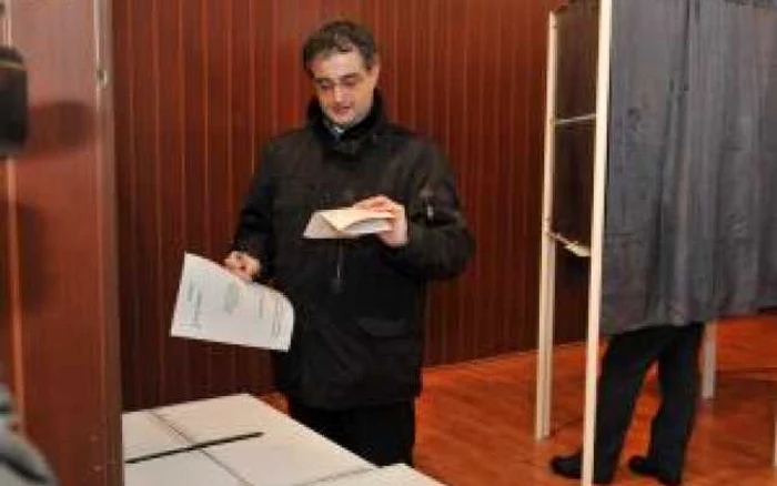 Gabriel Andronache candidează pentru un nou fotoliu de deputat. FOTOmonitorulexpres.ro