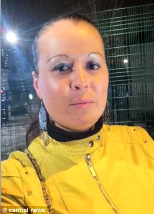 
    Femeia era de trei săptămâni în Londra  