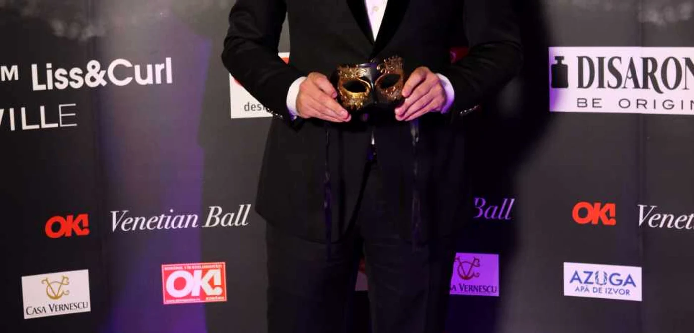 bal venetian ok magazine foto s.g.