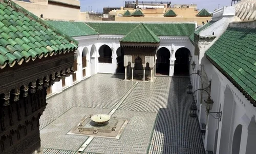 Cea mai veche bibliotecă din lume îşi redeschide porţile jpeg