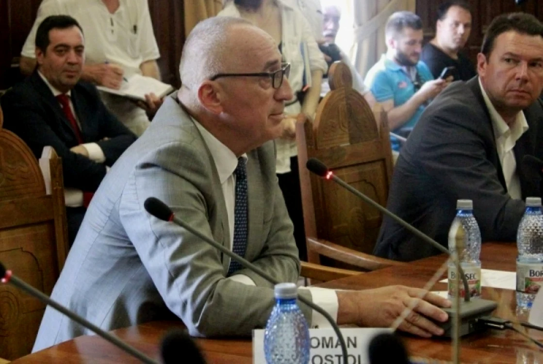 Fostul primar Marius Stan la şedinţa în care i-a fost invalidat mandatul de consilier judeţean Foto: Adevărul