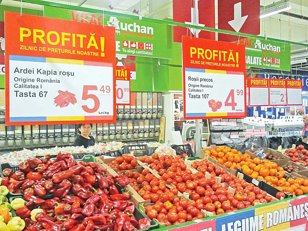 Roșiile românești  din Auchan au  același preț cu  cele de import