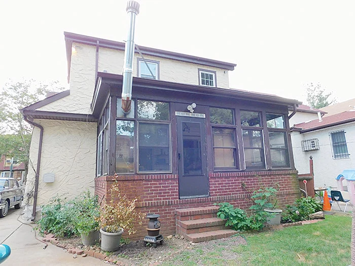 Casa se află în Queens, New York. SURSĂ FOTO: PROFIMEDIA