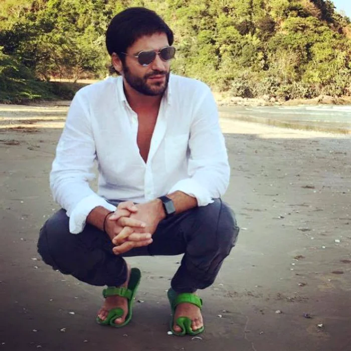 Radu Valcan este nevoit să stea departe de soție pentru o perioadă