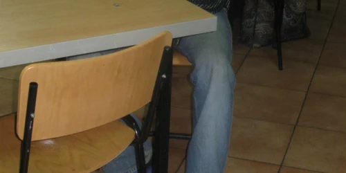 Mihai Pop doarme la adăpost de câteva luni când şi-a pierdut locuinţa