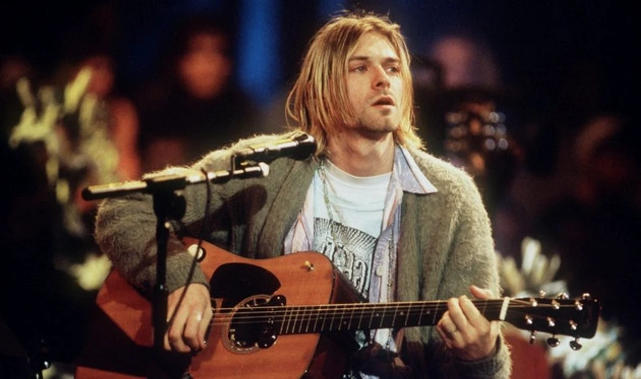 Kurt Cobain, la concertul susţinut pentru MTV, în anul 1992