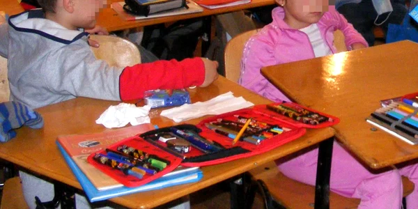 Elevii de la "step by step" vor fi nevoiţi să se transfere la şcoli cu program normal