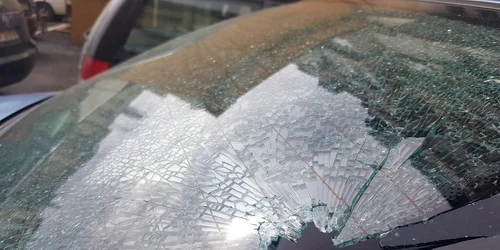 masina unui politist local a fost vandalizata