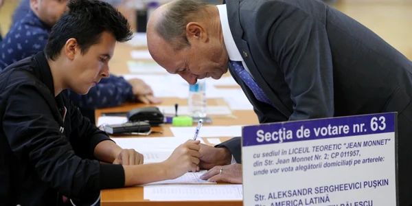 Traian Băsescu - referendum pentru familie / FOTO Inquam Photos / George Călin / 6 oct 2018