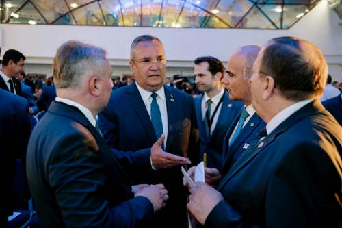 Nicolae Ciucă şi liderii PNL