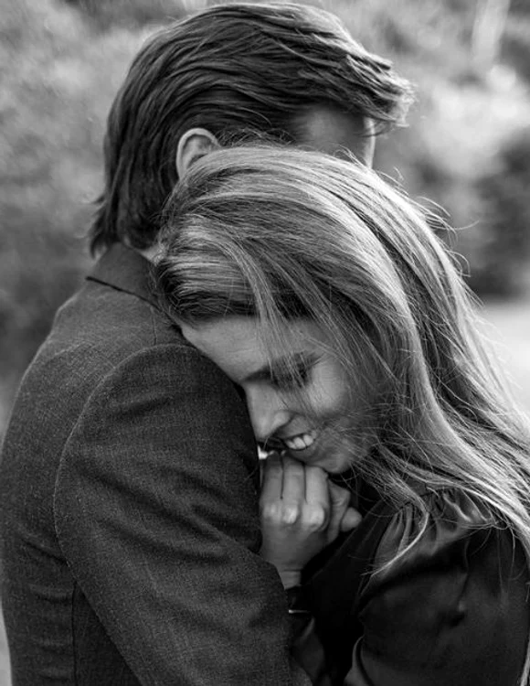 Sora Prințesei Beatrice, Eugenie, a fost cea care i-a făcut pozele de logodnăFoto: Arhivă personală