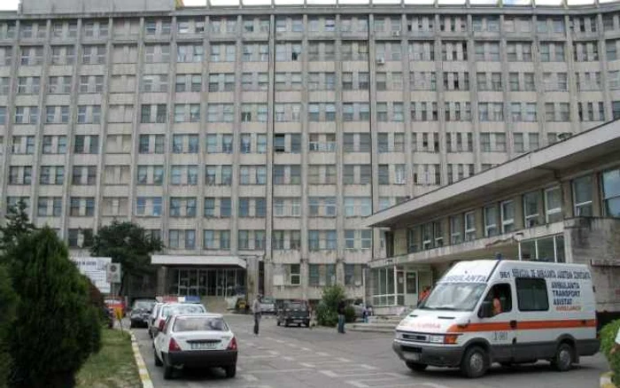 Sinucigaşa a murit la spital 