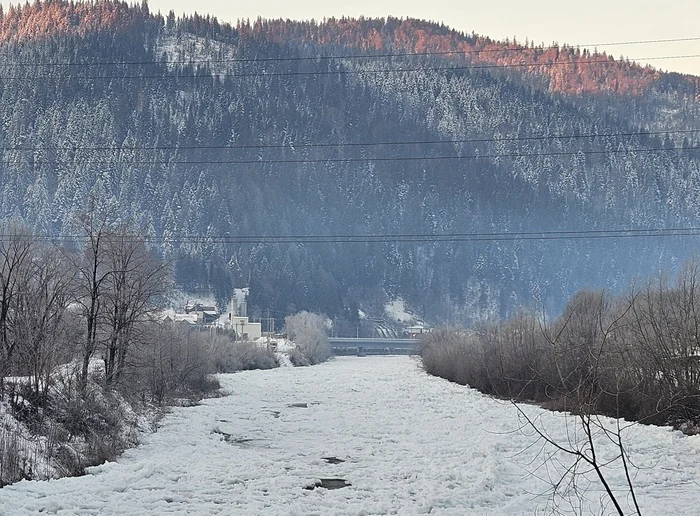 Zăporul se formează pe cursul superior al Bistriței FOTO Prefectura Neamț