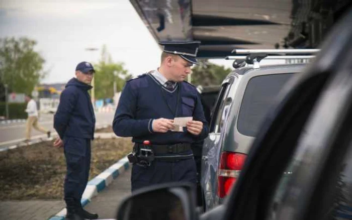 Poliţia de Frontieră a luat măsuri de fluidizarea traficului FOTO Adevărul