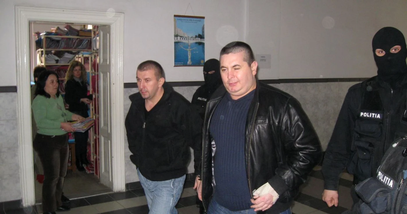 Ovidiu Răchită și Florin Moldovan sunt principalii suspecți în cazul crimei din 2004