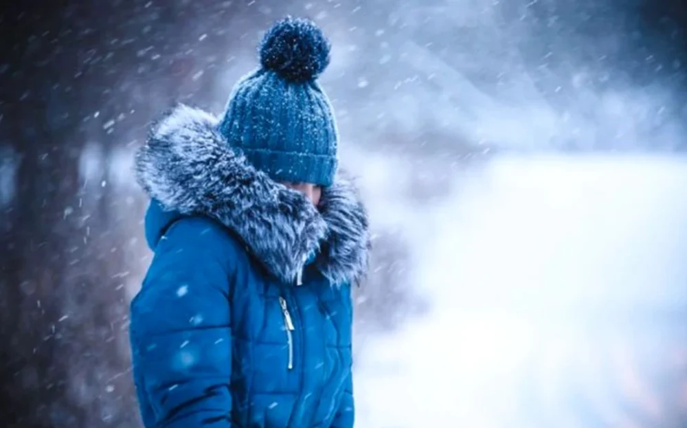 Iarna lovește în forță România: zonele aflate sub cod galben de ninsori, viscol și ger