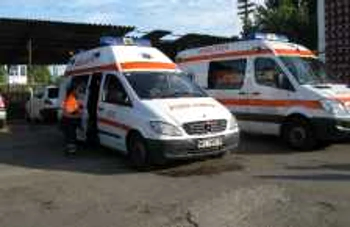 Dacă nu primesc restanţele salariale, angajaţii Serviciului de Ambulanţă se gândesc la măsuri de protest