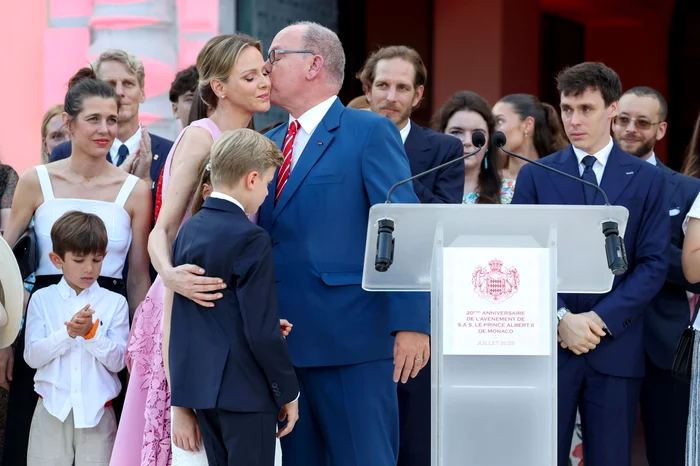 Charlene și Albert de Monaco cu Jacques și Gabriella GettyImages 2226024032 jpg