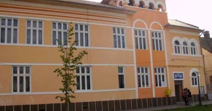 Liceul Teoretic din Teiuş