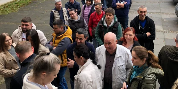 Rinduri alegeri strainatate moldoveni FOTO Facebook jpg
