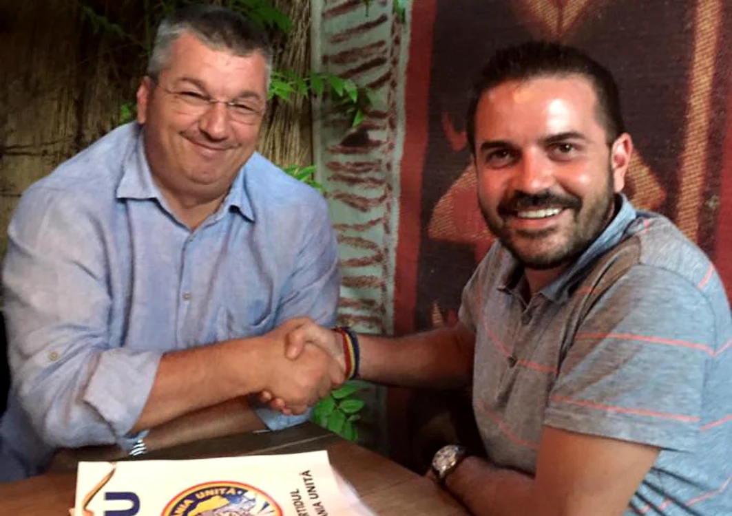 Popa a bătut palma cu Bogdan Diaconu   Foto Facebook.com